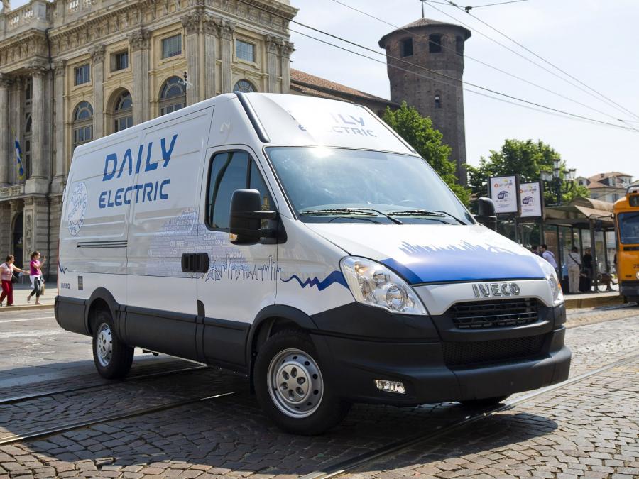  Iveco Daily Electric 2012 года  (фото 4 из 11)
